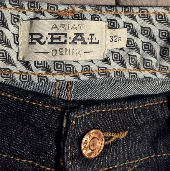 SOLD Ariat Ophelia High Rise Flare Jeans in Nashville sz 32 R Ariat REAL Jeans - Picture 9 of 11